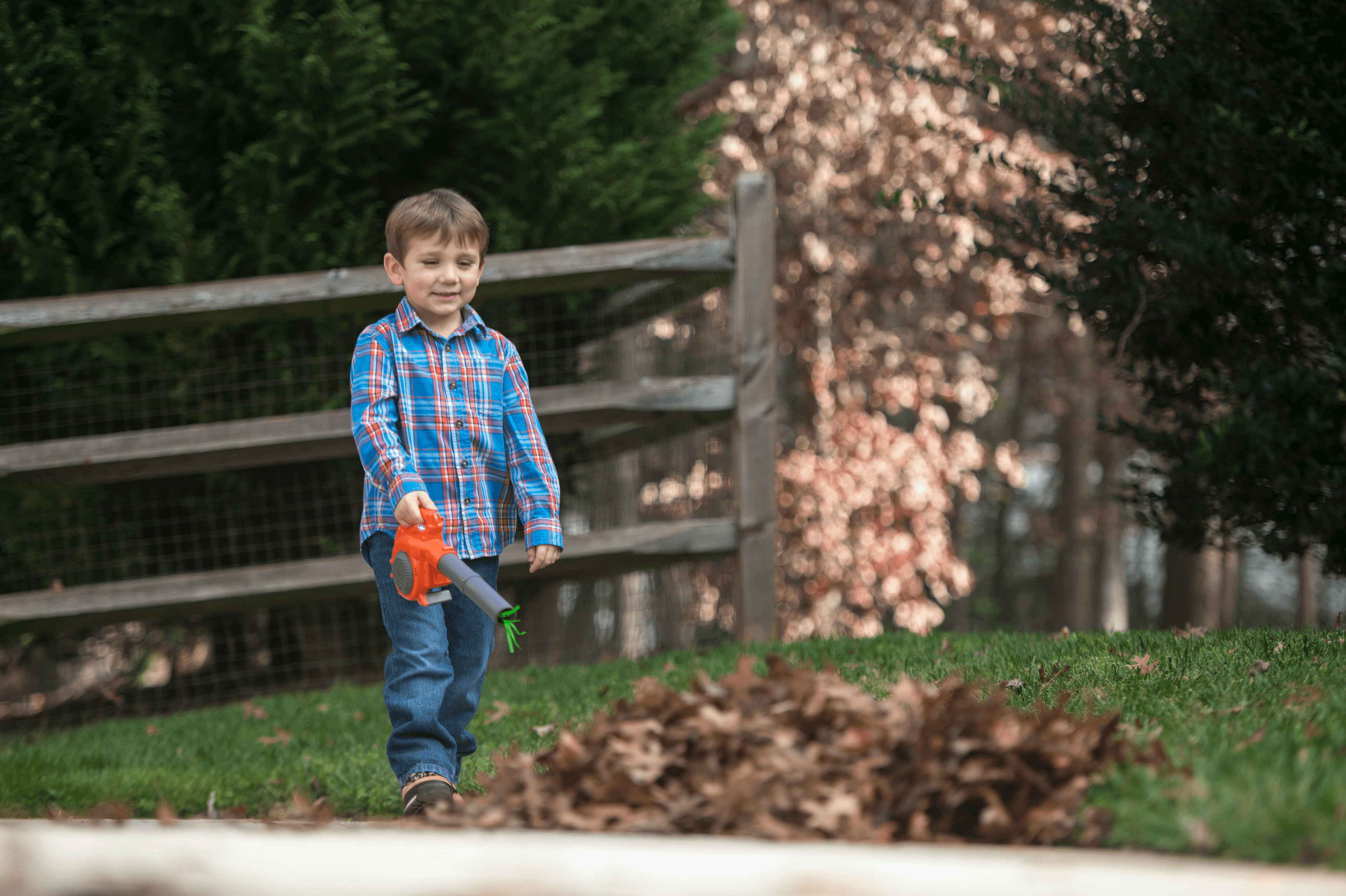 Toy Leaf Blower image 2